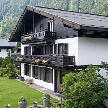 Haus Leithner - Suiten & Apartments Hotel Pertisau