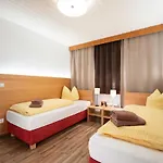 Haus Leithner - &