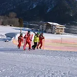 Hotel Garni Leithner 3*
