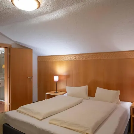 Hotel Garni Leithner 3*