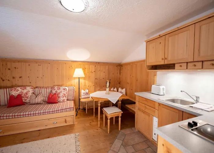 Hotel Haus Leithner - &